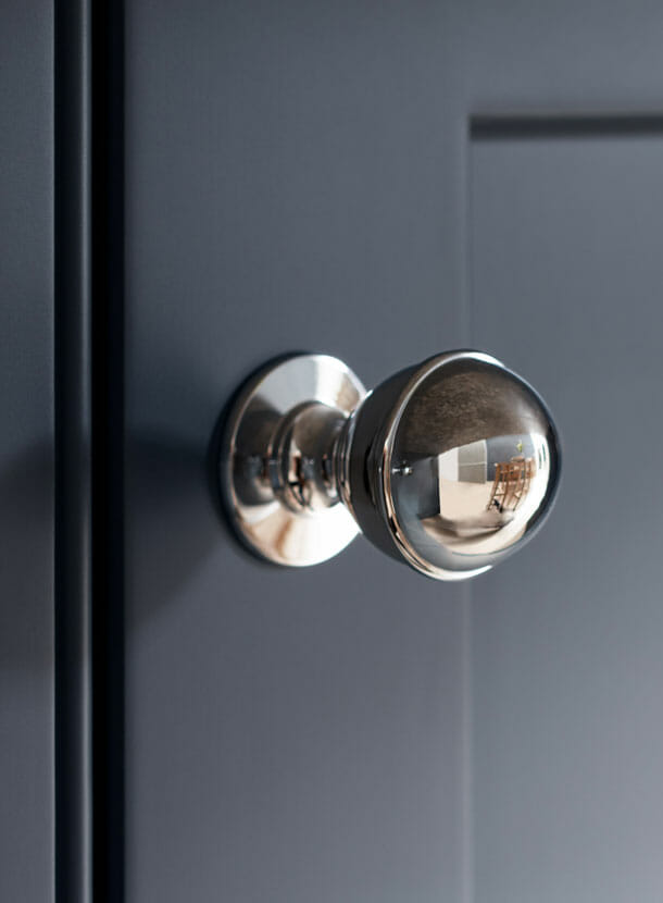 Ovolo handle 4 Ovolo handle 4