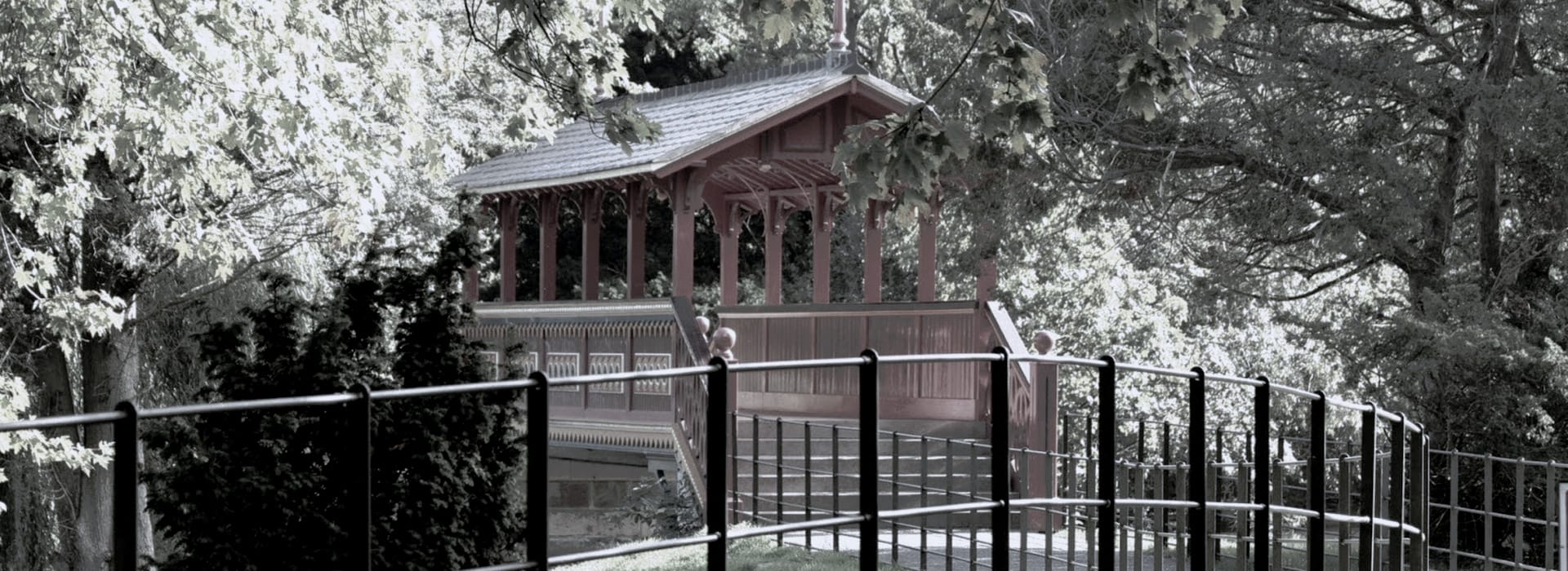 Mastercraft Kitchens - bespoke kitchen design in Birkenhead