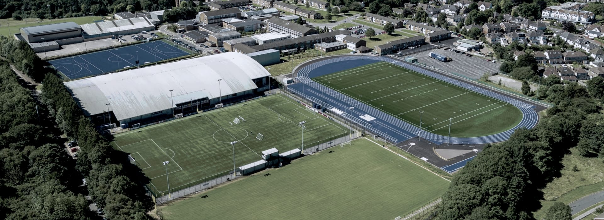 Bespoke Kitchens Cyncoed - Mastercraft Kitchens Mastercraft Kitchens - bespoke kitchen design in Cyncoed