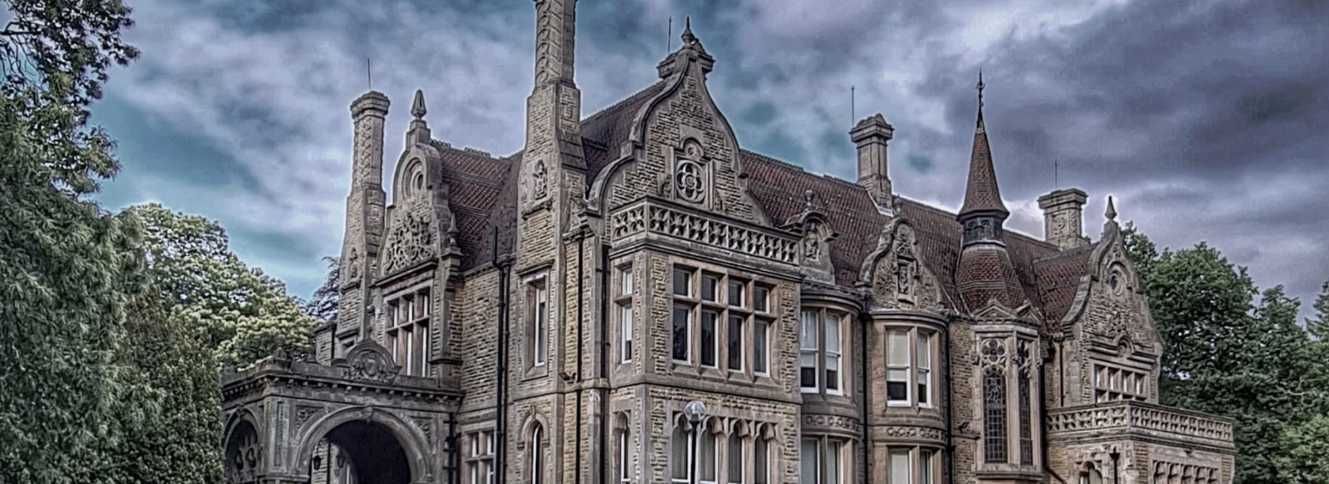 Mastercraft Kitchens - bespoke kitchen design in Hale