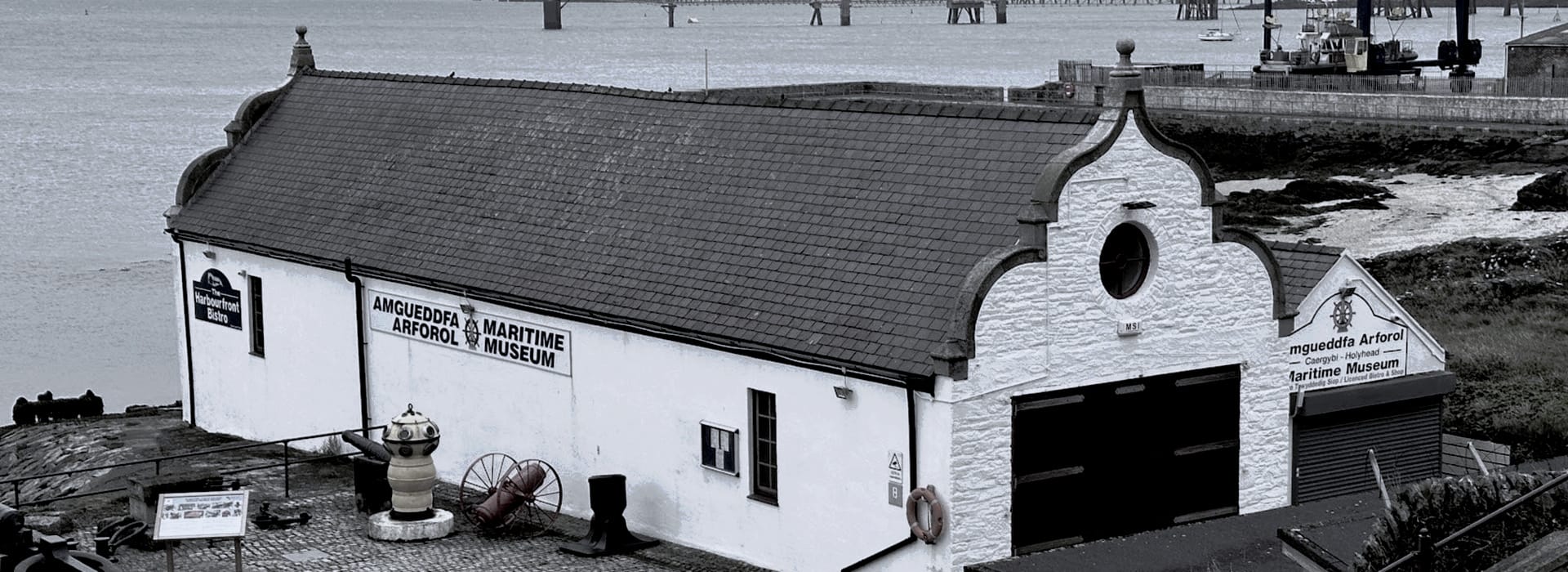 Mastercraft Kitchens - bespoke kitchen design in Holyhead