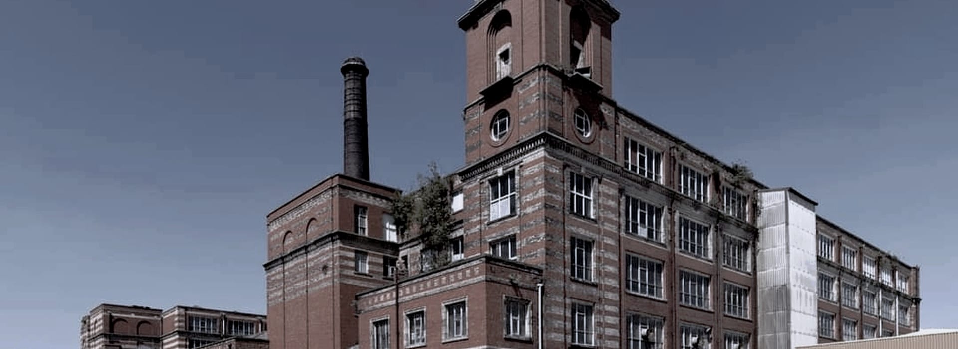 Mastercraft Kitchens - bespoke kitchen design in Leigh