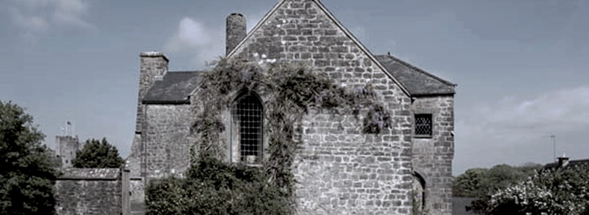 Mastercraft Kitchens - bespoke kitchen design in Pembroke