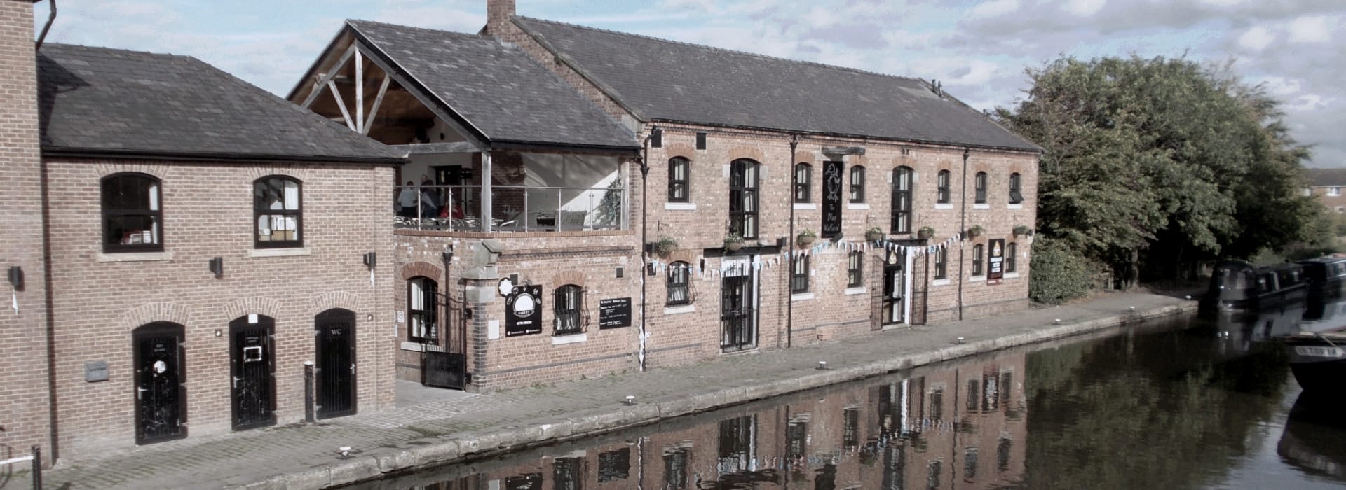 Bespoke Kitchens Burscough - Mastercraft Kitchens Mastercraft Kitchens - bespoke kitchen design in Burscough