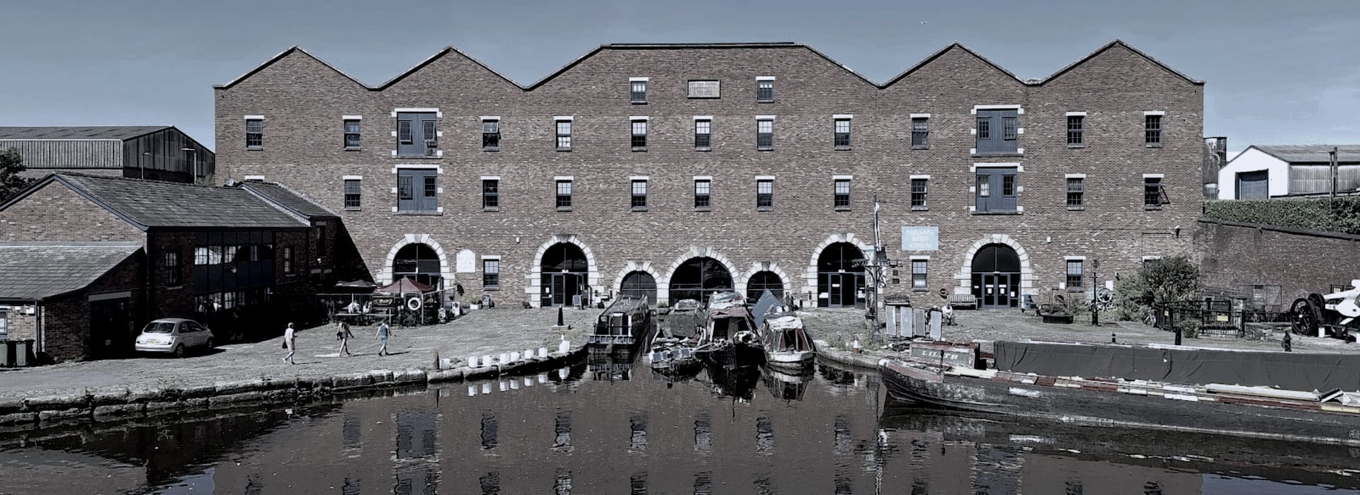 Mastercraft Kitchens - bespoke kitchen design in Ashton-under-Lyne