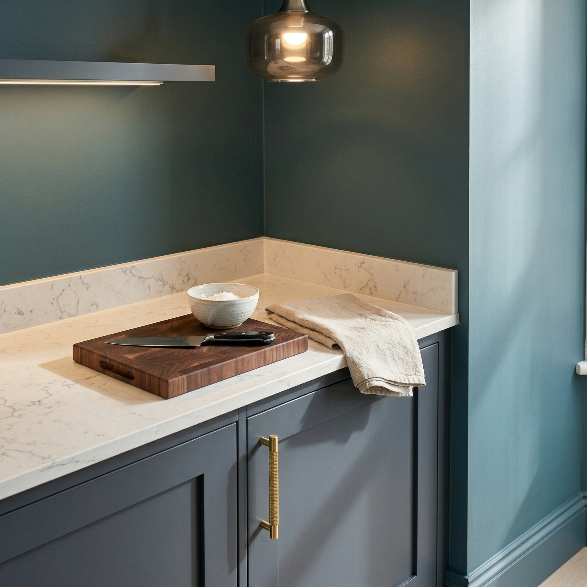 square3_800x800 Mastercraft kitchen in Pinner, bespoke design, quality craftsmanship, installed by our own team